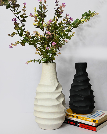 Modern White Ceramic Spiral Ceramic Vase | 6 x 12 inches