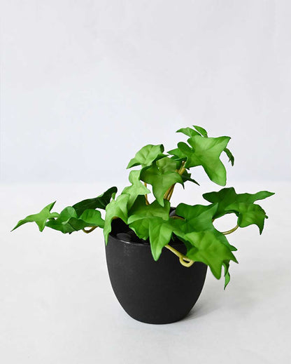 Lifelike Artificial Ivy Plant with Basic Pot | 6 inches