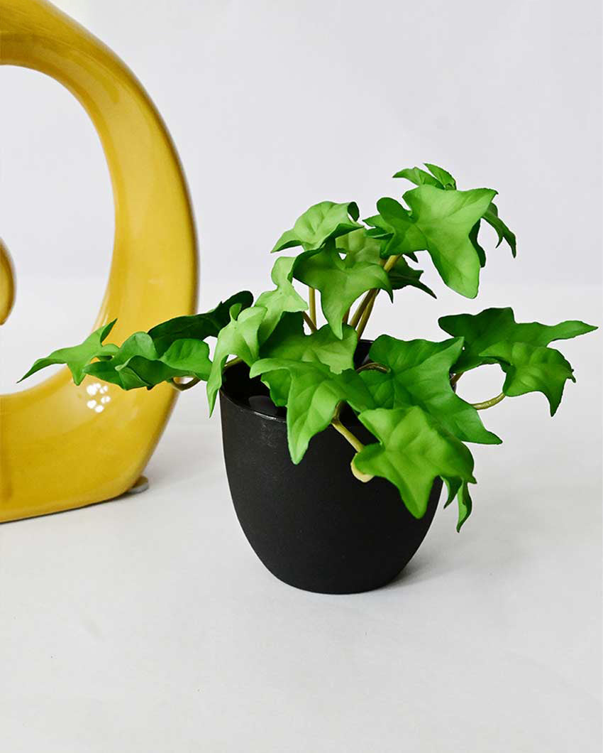 Lifelike Artificial Ivy Plant with Basic Pot | 6 inches