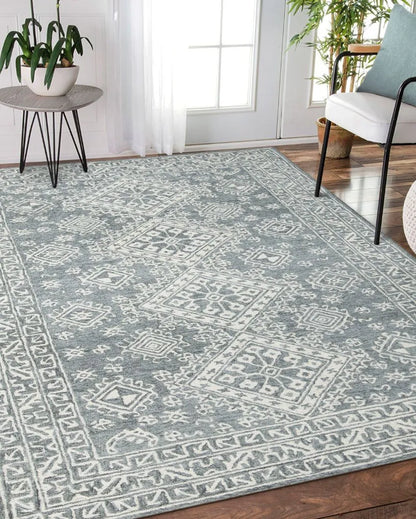 Grey Wool Geometric Pattern Hand-Tufted Rug Carpet