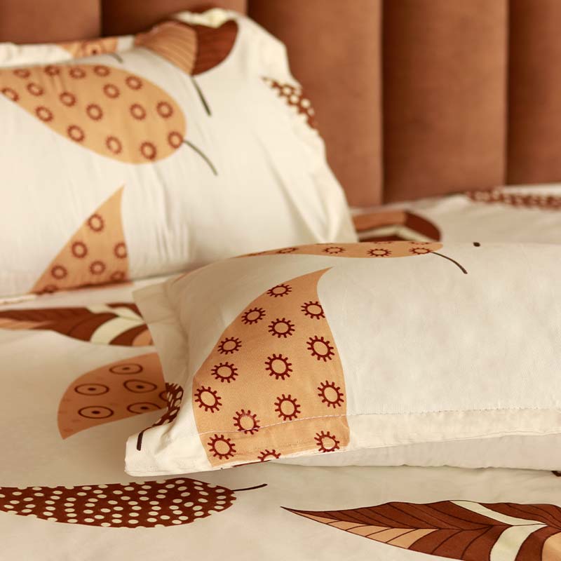 Leafy Serenity Microfibre Bedding Set With Pillow Covers | Queen Size | 90 x 100 Inches