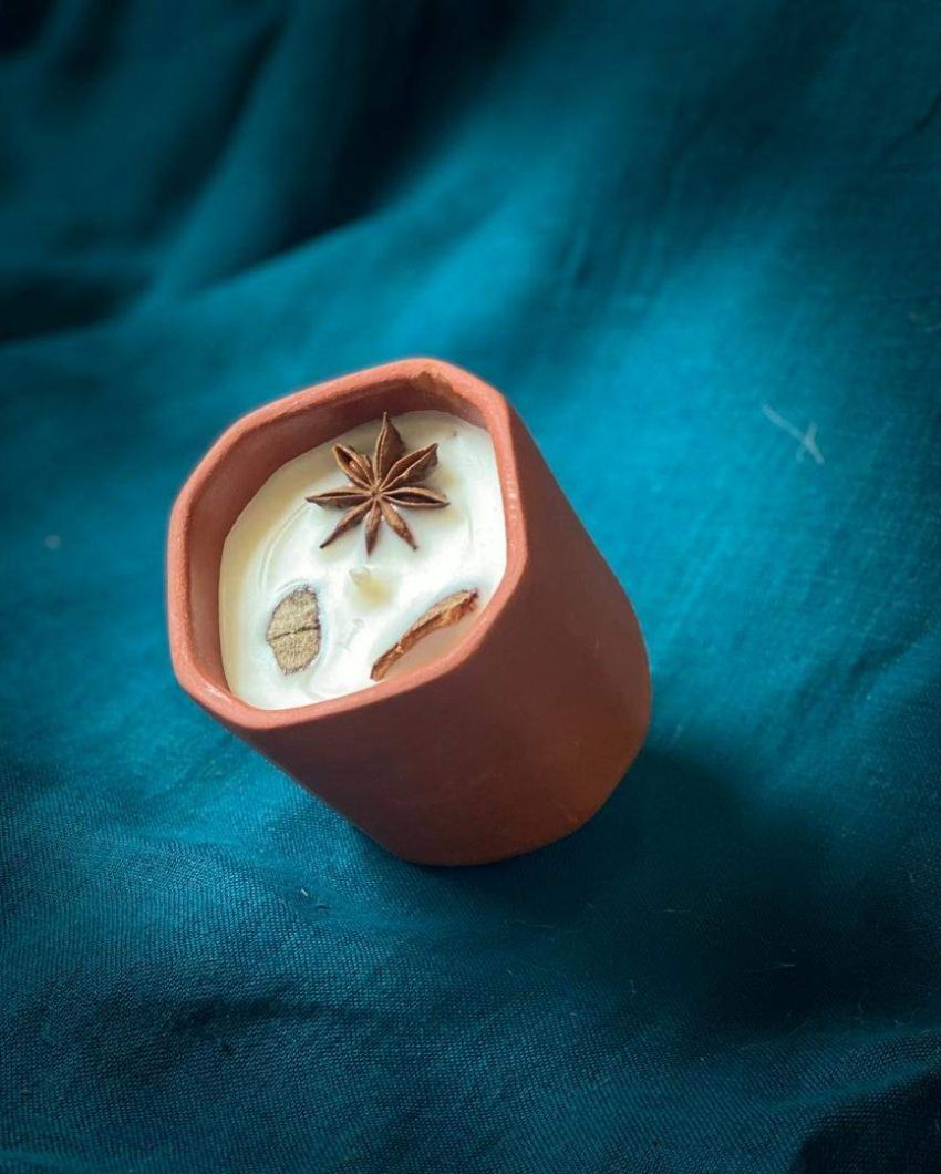 Warm Cinnamon & Vanilla Scented Earthen Pot Candle