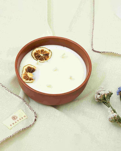 Mandarin 5-Wick Scented Earthen Pot Candle | 6 x 2 inches