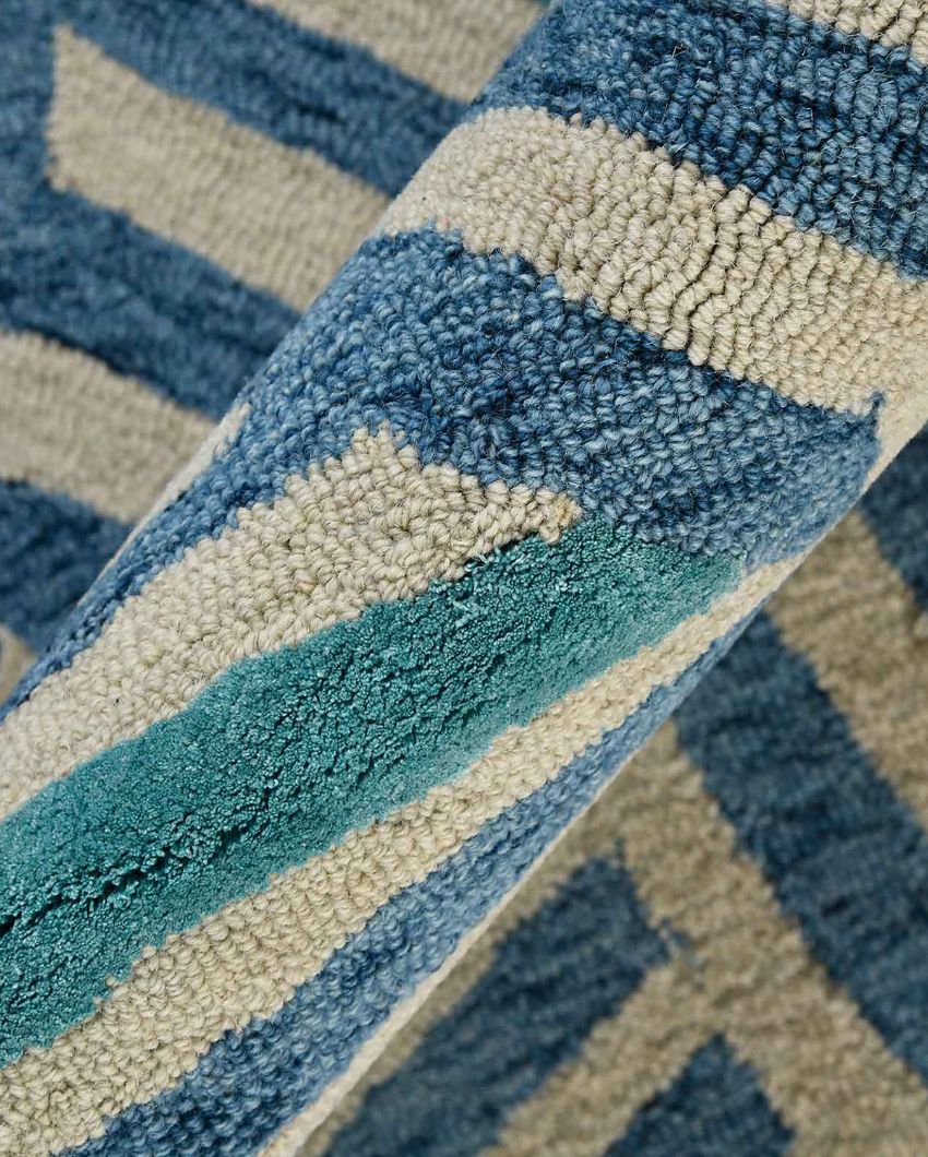 Beautiful Wool & Viscose Striped Hand Tufted Rug Carpet