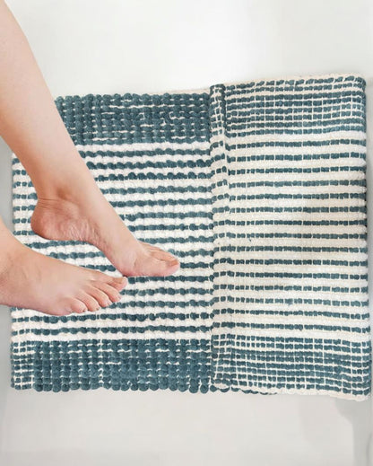 Elevate Your Space Pebble Bubble Loop Design Bathmat | 30 x 18 inches