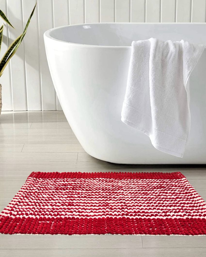 Modern Pebble Bubble Loop Bathmat | 30 x 18 inches