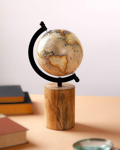 World Trotter Desk Globe | 5 x 5 x 11 inches