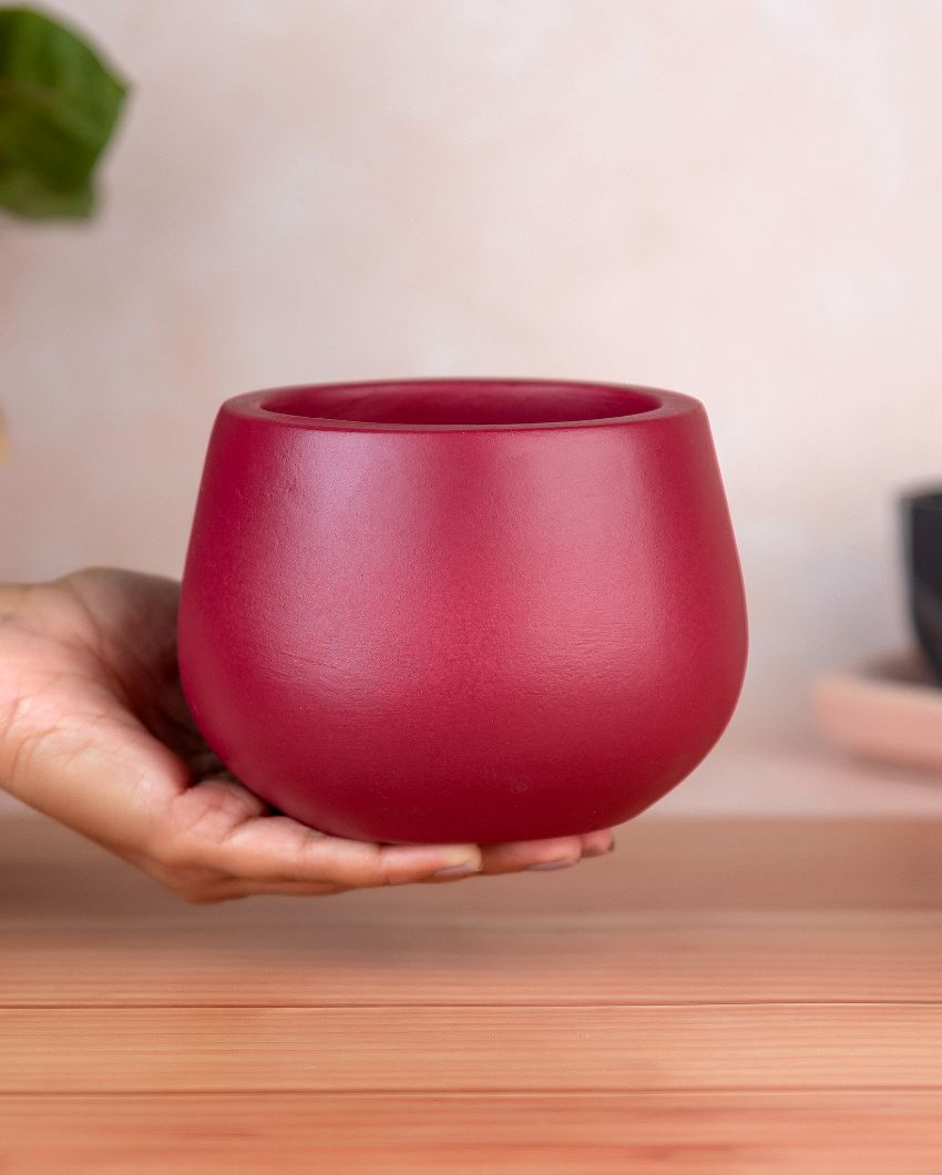 Minimal Maroon Terracotta Planter