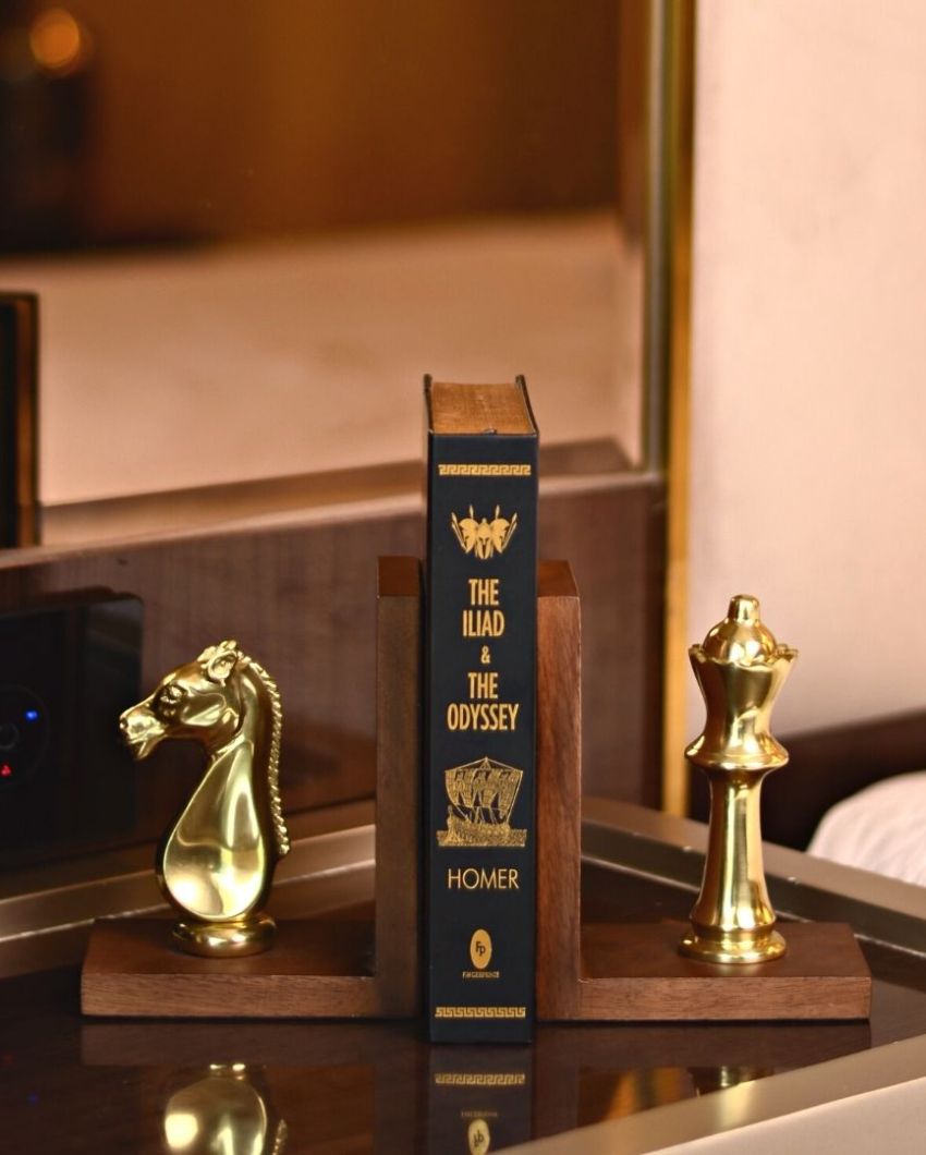 Amore Chess Book Ends