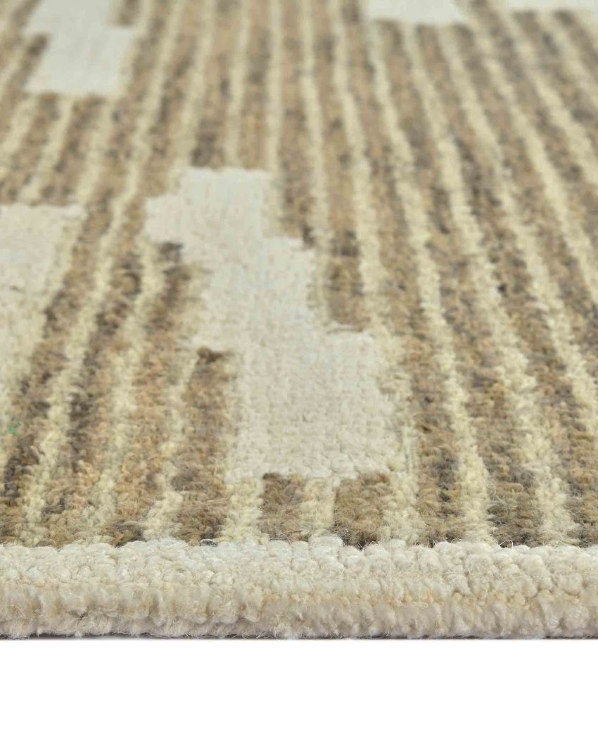 Chicago Hand Tufted Wool Carpet | 8x5 ft Beige