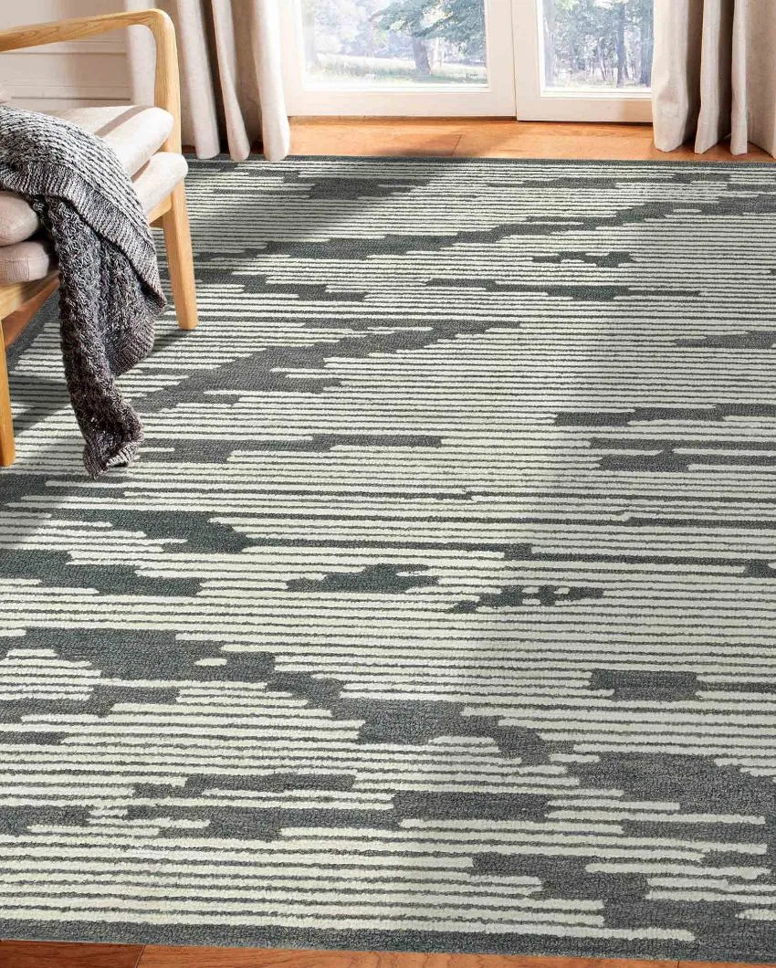 Wool Farmhouse Pattern Hand-Tufted Rug Carpet Loop Pile | 8 x 10 Feet