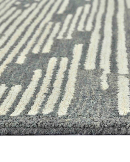 Wool Farmhouse Pattern Hand-Tufted Rug Carpet Loop Pile | 8 x 10 Feet