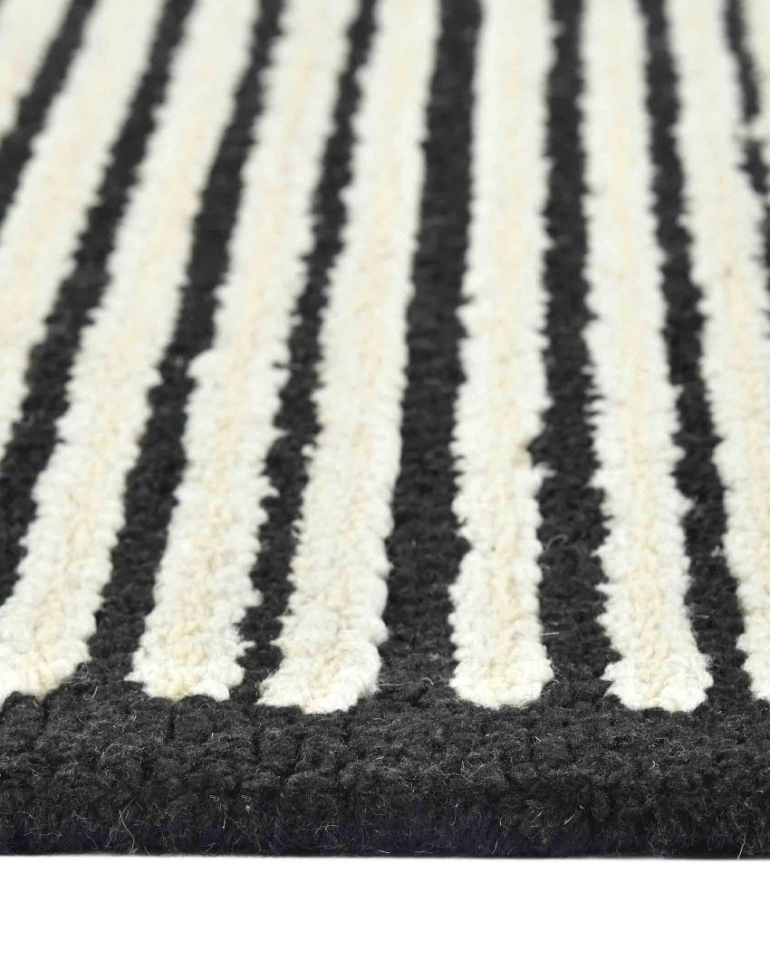 Wool Farmhouse Pattern Hand-Tufted Rug Carpet Loop Pile | 8 x 10 Feet