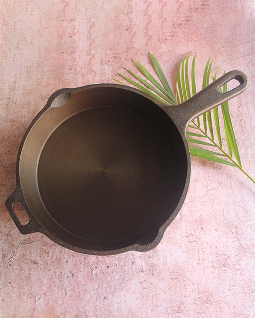 Refined & Non Stick Hassle Free Cooking Cast Iron Smooth Black Skillet