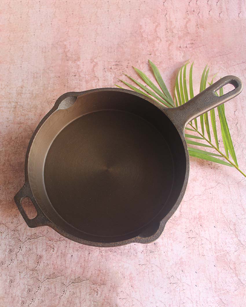 Refined & Non Stick Hassle Free Cooking Cast Iron Smooth Black Skillet