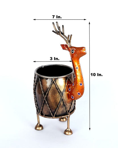 Deer Metal with Pen Stand | 7 x 5 x 10 inches