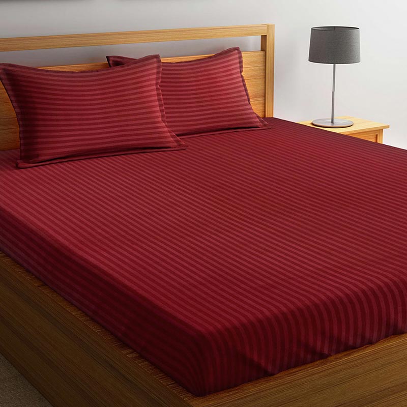 Alondra Bedding Set | King Size | Multiple Colors Maroon