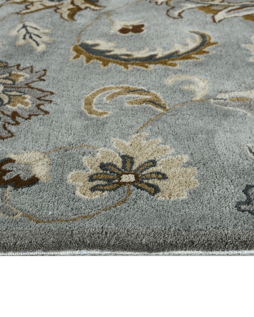 Iron Floral Pattern Hand Tufted Carpet