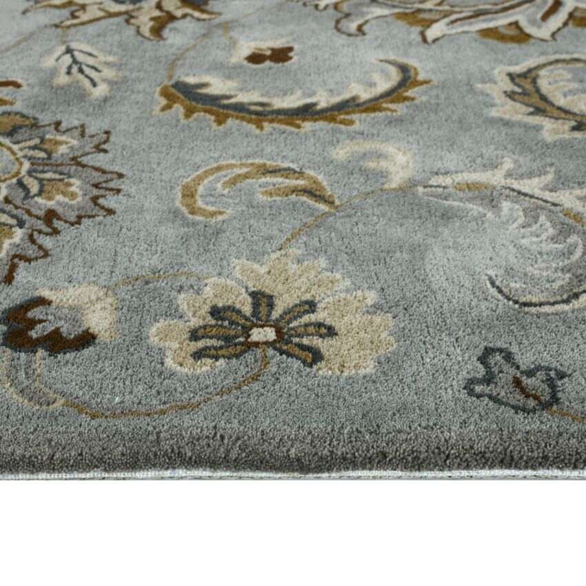 Iron Floral Pattern Hand Tufted Carpet