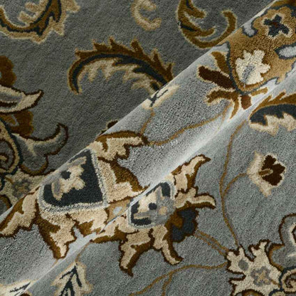 Iron Floral Pattern Hand Tufted Carpet