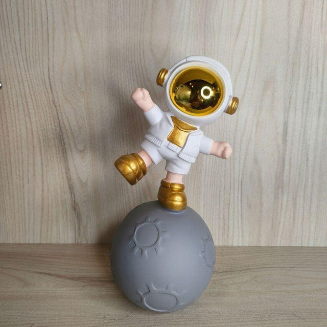 Resin Moon Landing Astronaut Table Decor