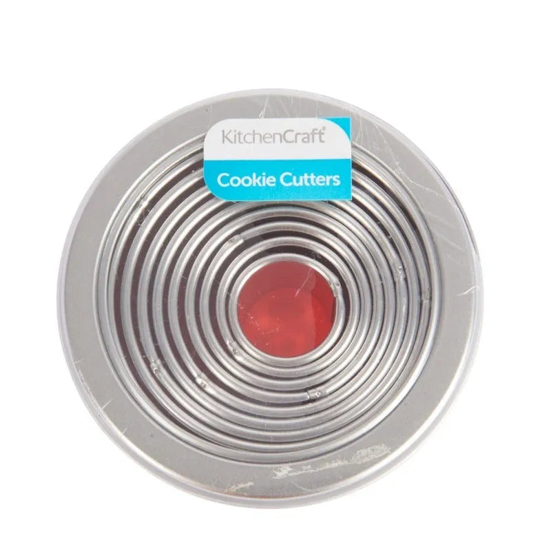 Round Plain Pastry Cutters with Metal Storage Tin Set of 11 Dusaan