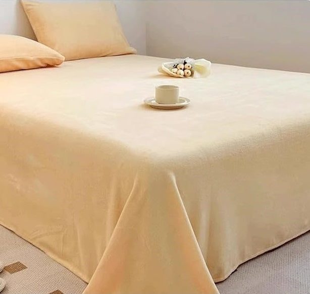 Ultra-Soft King Size Winter Flat Bedsheet with Pillow Cover