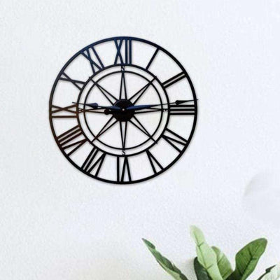 Elegance and Style Compass Metal Wall Clock