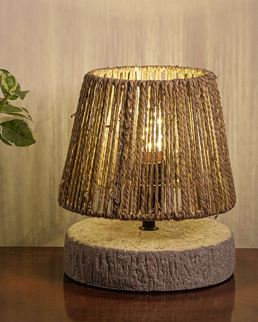 Nordic Resin Rope Style Table Lamp Brown