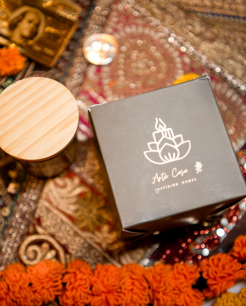 Sandalwood Scented Jar Candle Gift Box