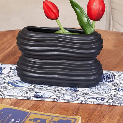 Valley Abstract Vase | Black