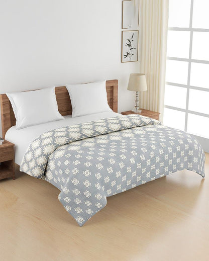 Ananda Grey Abstract Cotton Double Bed Size Quilt | 100 x 90 inches