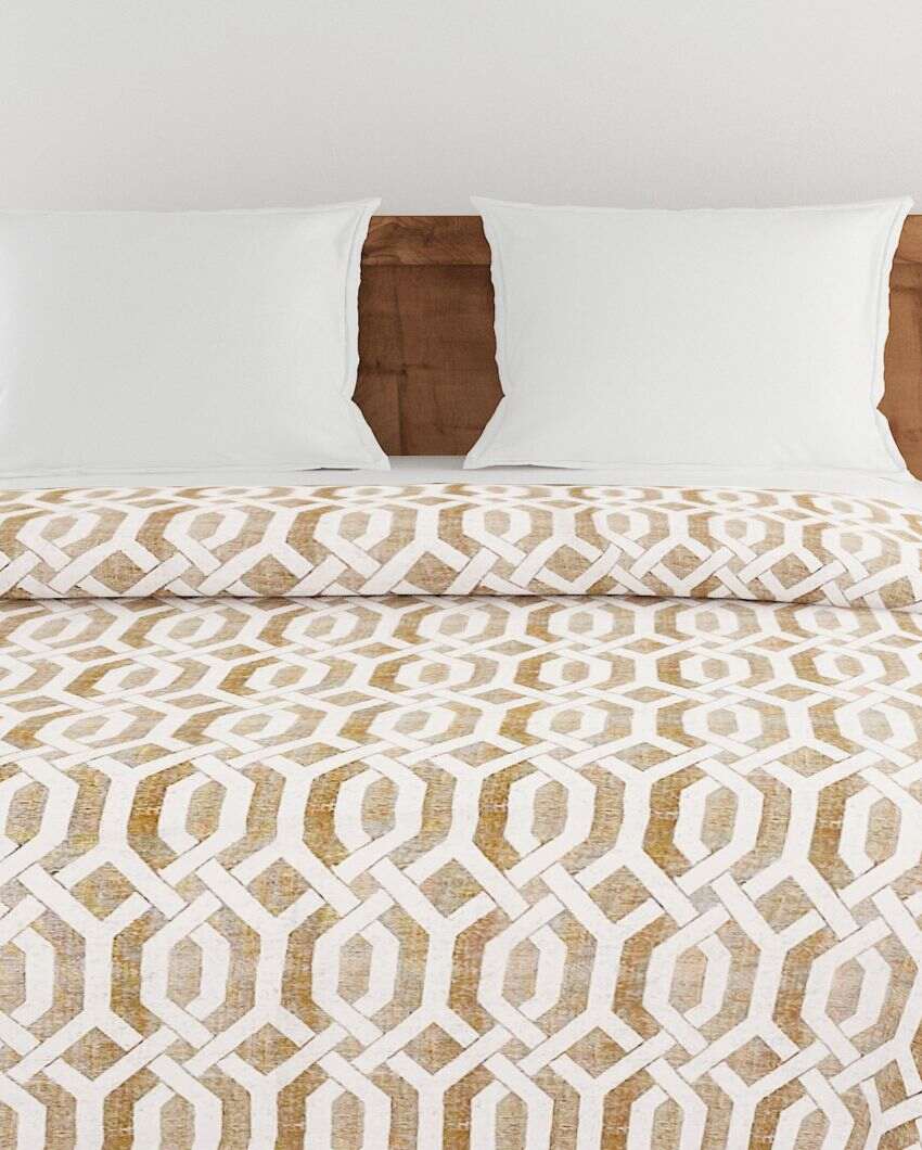 Sparkle Geometric Roto Brown Double Bed Cotton Quilt | 100 x 90 inches