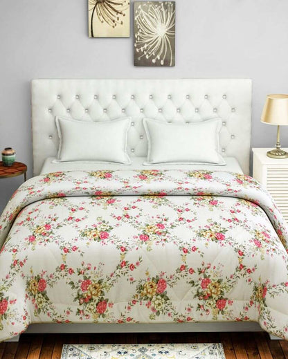 Zinnia White Floral Cotton Double Bed Size Quilt | 100 x 90 inches