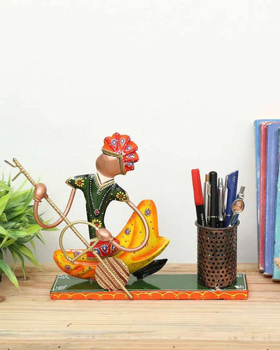 Musician Iron Pen Holder