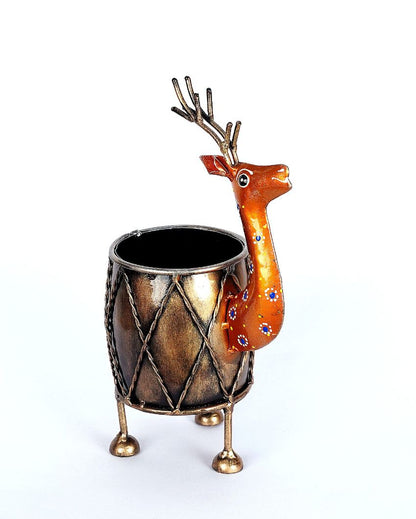 Elegant Deer Pen Stand