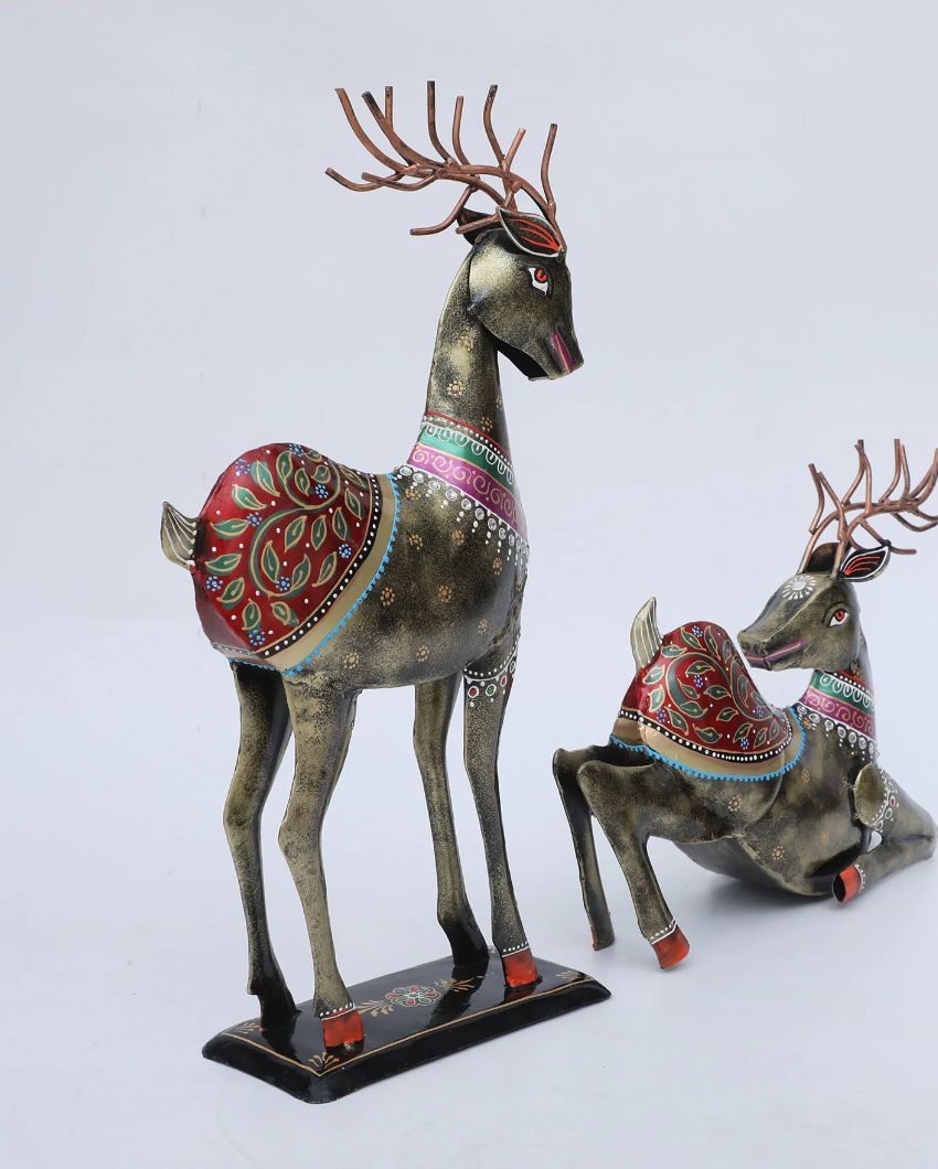 Adorn Deer Statue Table Decorative