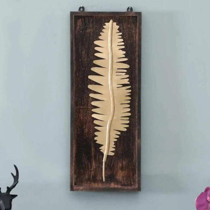 Wooden Leaf Design Iron Wall Décor