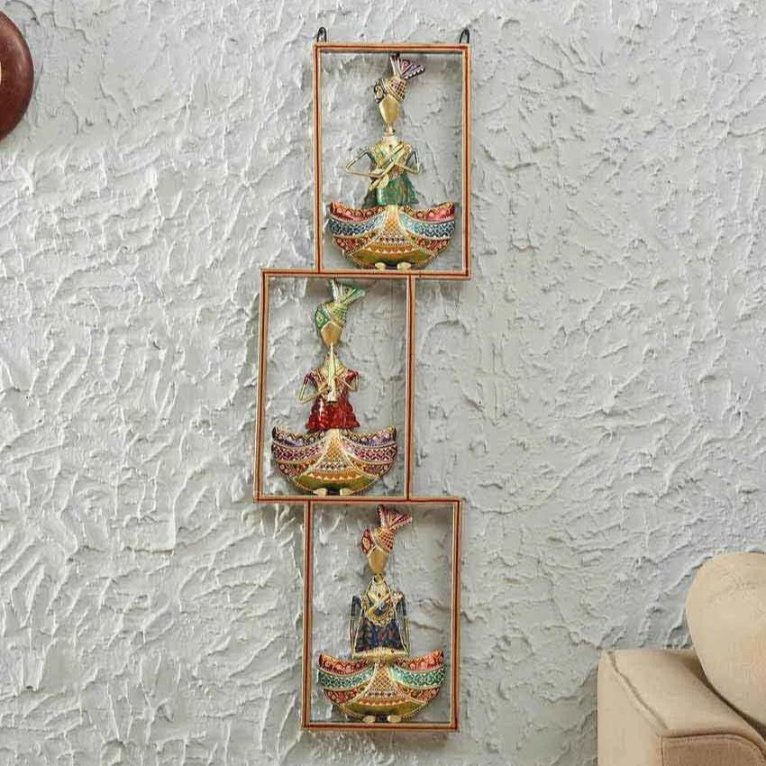 Zigzag Sardar Frame Iron Wall Décor