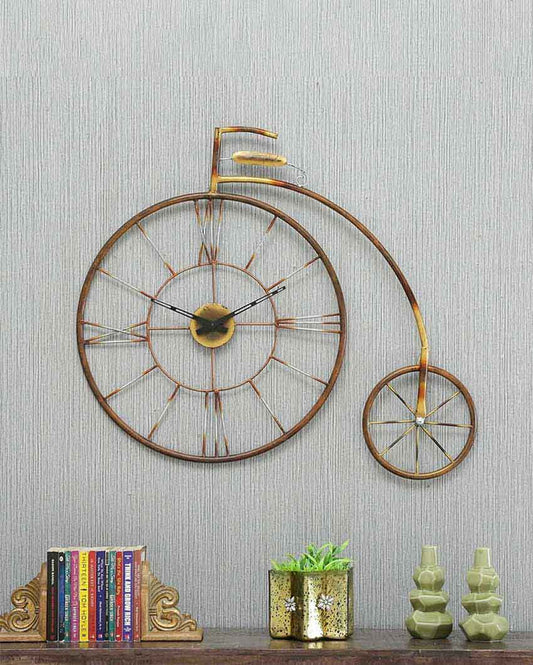 Cycle With Clock Iron Wall Decor