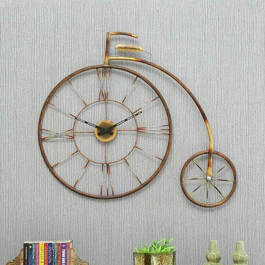 Cycle With Clock Iron Wall Decor