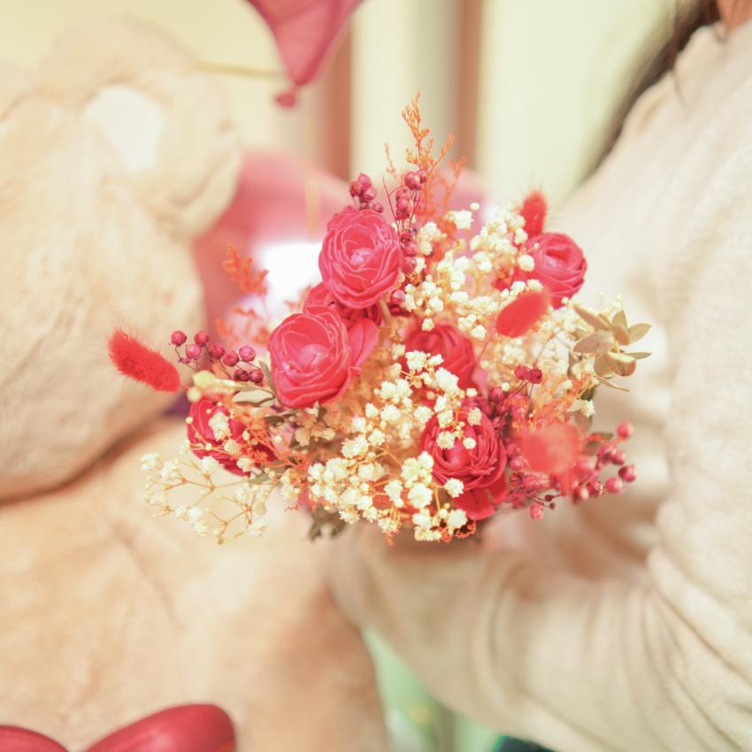 Timeless Forever Red Roses Dried Flower Bunch | 28 x 4 x 6 inches