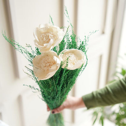 Charming Green & White Dried Flower Bunch | 28 x 4 x 6 inches