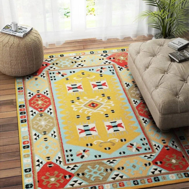 Greek Key Hand Tufted Wool Carpet Stylish and Timeless | 5 x 8 Feet