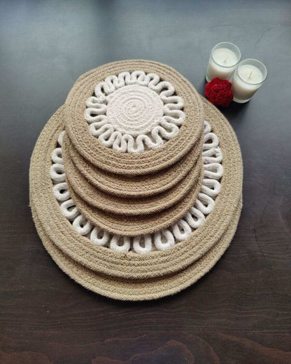 Payal Design Cotton Heat Resistant and Reversible Place Mats with Round Table Mats | Pack Of 6