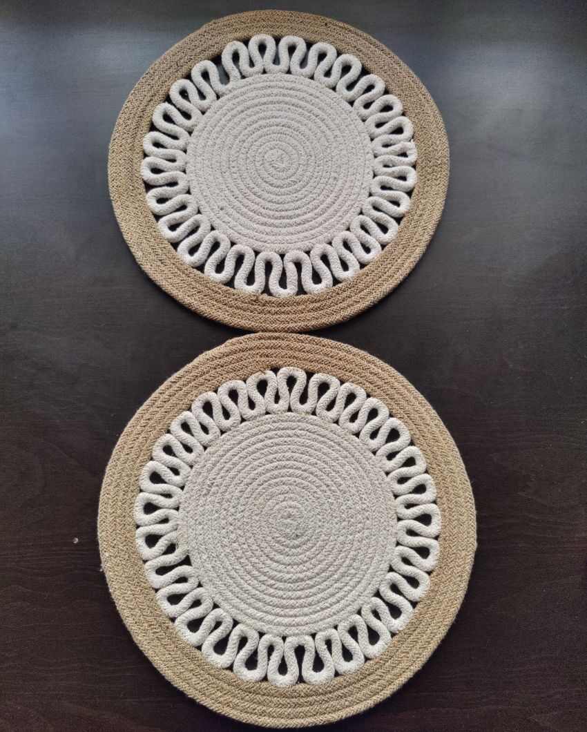 Payal Design Cotton Heat Resistant and Reversible Place Mats with Round Table Mats | Pack Of 4