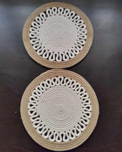 Payal Design Cotton Heat Resistant and Reversible Place Mats with Round Table Mats | Pack Of 4