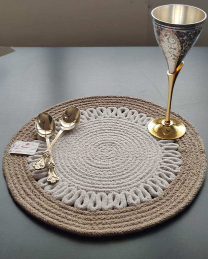 Payal Design Cotton Heat Resistant and Reversible Place Mats with Round Table Mats | Pack Of 6