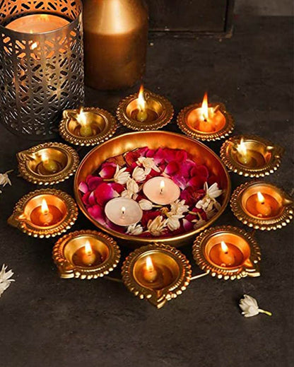 Decorative Floating Flowers & Tealights Urli | 10 inches