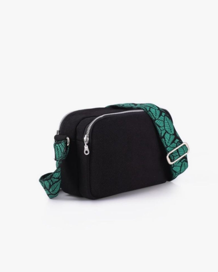 Ivy Dreams The Box Sling Pouch | 6 x 9 x 3 inches